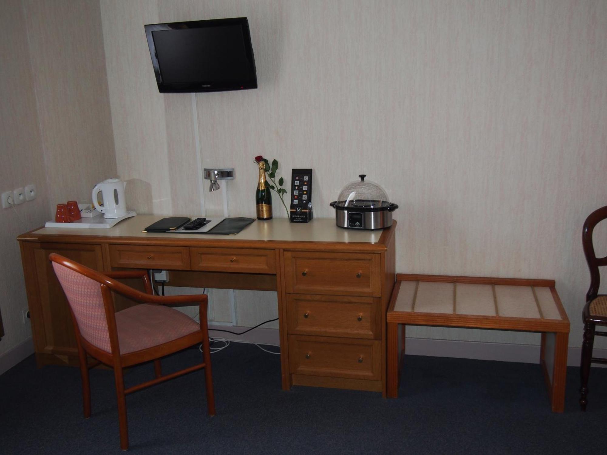 Hotel Val Saint Hilaire Givet Szoba fotó
