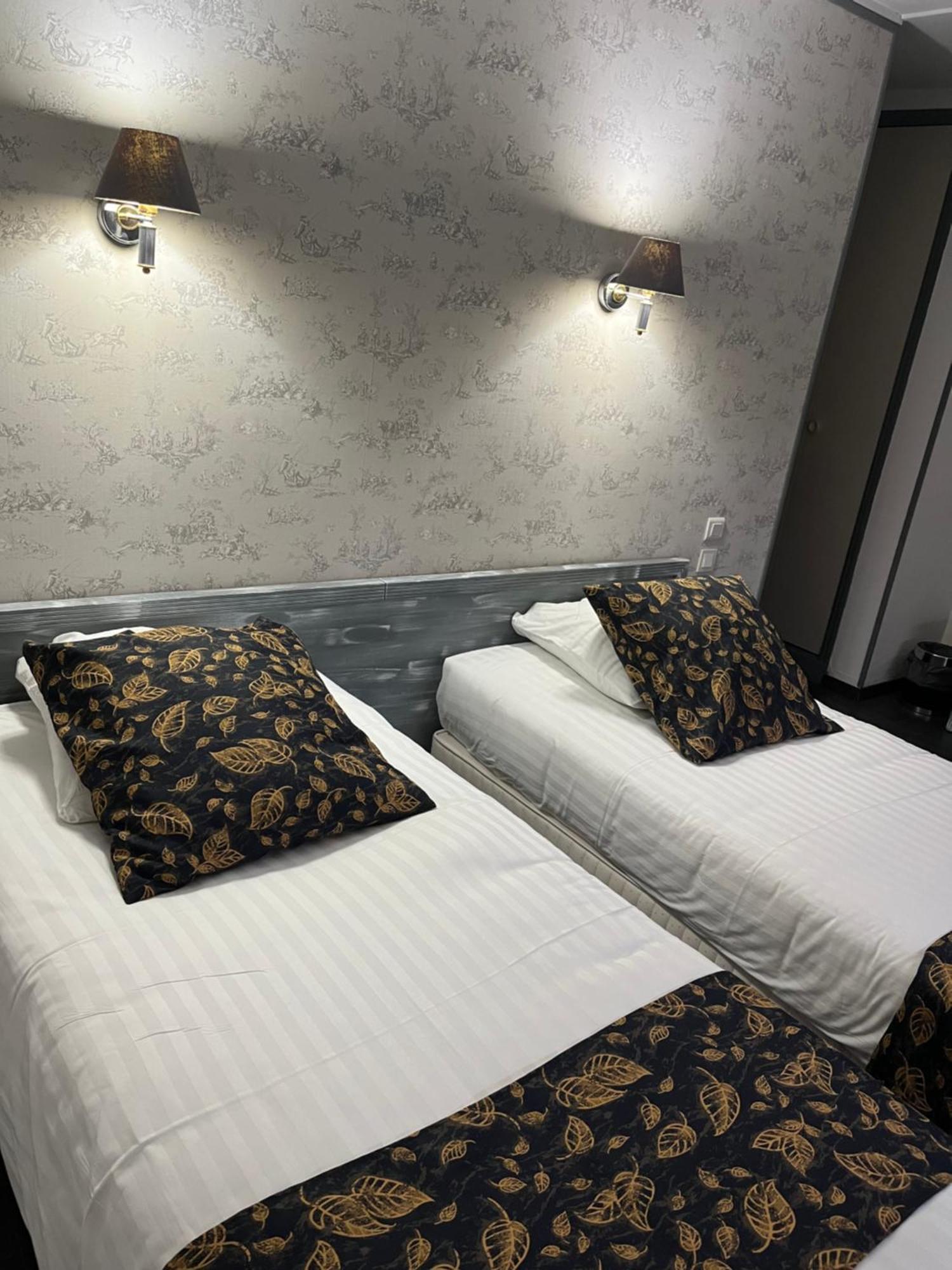 Hotel Val Saint Hilaire Givet Kültér fotó