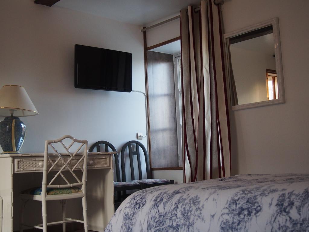 Hotel Val Saint Hilaire Givet Szoba fotó